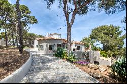 Excellent property with sea views in Llafranc