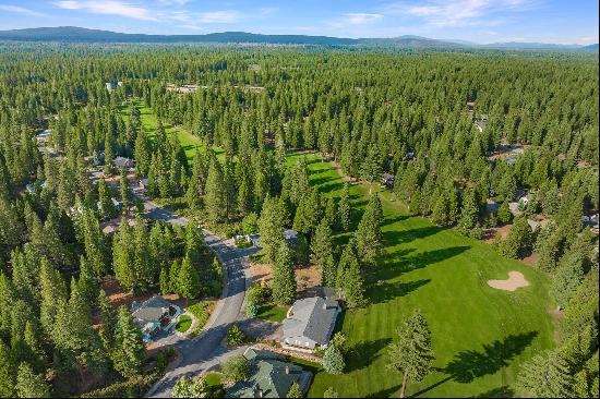 181 Highwood Circle, Lake Almanor Peninsula, CA 96137