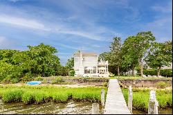 Waterfront Beauty in Sag Harbor