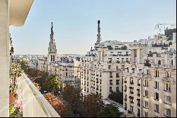 Avenue George V - Ideal pied-à-terre 3 bedroom open view