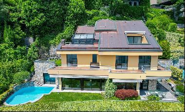 4-bedroom villa with a swimming pool and splendid views over Lake Como