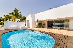 House, 4 bedrooms, for Sale