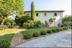 Elegant Villa on the hills of Montopoli in Val d'Arno