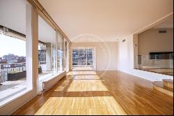 RENOVATED PENTHOUSE IN TURO PARC, Barcelona 08021