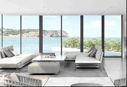 Plot for sale with licence on the first line of Cala Talamanca, Ibiza