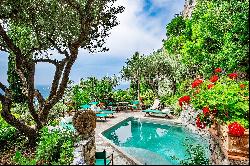 Villa del Solaro - beautiful villa in Capri overlooking the Faraglioni