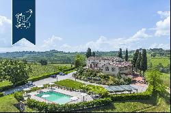 San Gimignano: stunning luxury agritourism resort surrounded by Chianti's hills
