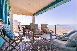 Sea-front villa with breathtaking views in La Antilla