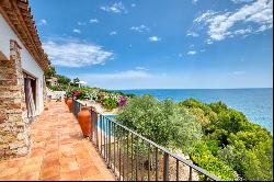 Beautiful Mediterranean house in front of the Sea in Sa Riera, Begur