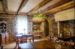 Charming 14th-century hamlet - Gites and Chambres d'hotes