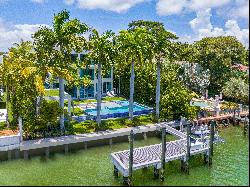 5785 Pine Tree Dr, Miami Beach, FL