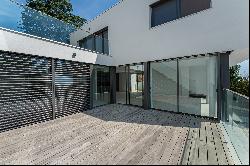 Exclusive : superb contemporary house in Grilly