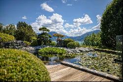 An exceptional property with panoramic view over Lake Annecy