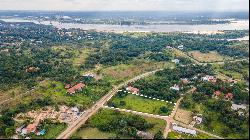 Vast residential lot on Ave. Surubi’i