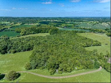 Lot 12 | Brays & Lowndes Wood, Great Missenden, Buckinghamshire, HP16 9LZ