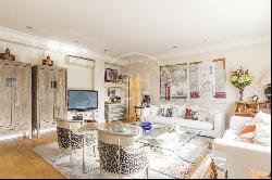 230 sqm luxury flat for sale in Hispanoamerica, Madrid, Madrid 28016