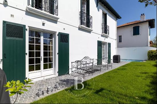 BIARRITZ GOLF DU PHARE,BEAUTIFUL HOUSE BUILT IN 1930 WITH POOL