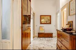 EXCLUSIVE PROPERTY IN THE HEART OF MILAN 