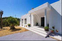 Exquisite Golf-Front Luxury: An Elegant Villa in Altea Overlooki, Altea 03590