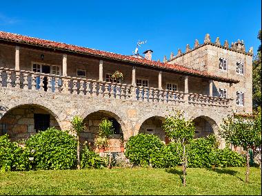 Exceptional refurbished historic property in Vigo