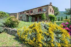 Historical hamlet a few km from Cortona