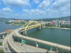 320 Fort Duquesne Blvd #17F, Pittsburgh PA 15222