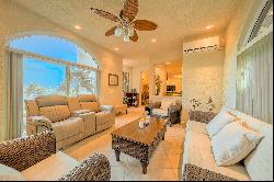 Parrot Tree Marina Condo 2C ,3Bed/2 Bath, Roatan,