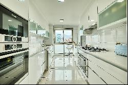 Apartment for sale in the Nueva Costanera sector.