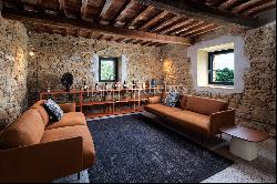 Elegant country house with pool in Civitella Val di Chiana