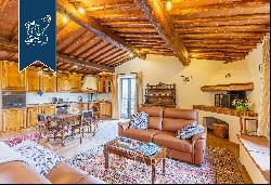 Charming farmhouse for sale among Tuscany's sweet rolling hills