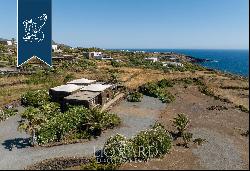 Panoramic dammuso with a view of the sea for sale in Pantelleria