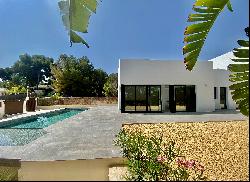 Modern Villa in Javea ready to move in