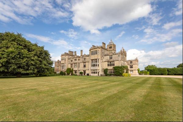 A stylishly presented two bedroom apartment in a spectacular Grade I listed mansion.