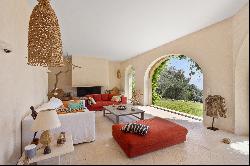 Sole agent, exceptional property close to the Vinaigrier Park.