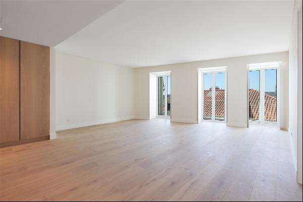 Flat, 3 bedrooms, for Sale