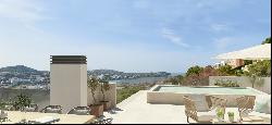 Spectacular penthouse for sale in the bay of Santa Ponsa, Majorc, Calvia 07180