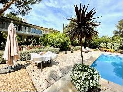 Fabulous villa for sale in the tranquil area of Sol de Mallorca,, Calvià 07181