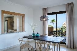 Select apartment in a prestigious gated complex with fabulous vi, Benahavís 29679