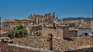 Excellent penthouse for sale in the Old Town of Palma, Mallorca, Palma de Mallorca 07001