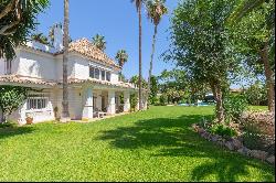 Exquisite villa in Guadalmar, walking distance to the beach, Torremolinos 29620