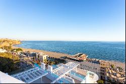 Brand-new penthouse apartment situated next to the sea, Benalmádena 29630