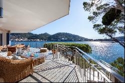 Impressive frontline villa for sale in Puerto Andratx, Mallorca, Andratx 07157