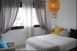 Village/town house for sale in Malaga, Estepona, Estepona 29680