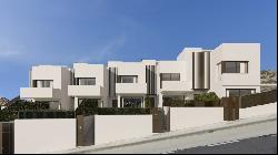 Modern townhouse in an off-plan complex of 9 units situated only, Rincon de la Victoria 29