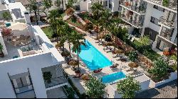 Modern off-plan garden apartment in a privileged location close , Estepona 29680