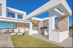 Contemporary luxury villa with panoramic sea views in Benalmaden, Benalmadena 29630