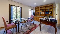 Apartment for sale in La Llonja in Palma de Mallorca, Palma de Mallorca 07000