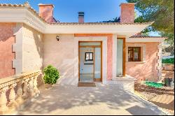 Phenomenal villa for sale in a quiet area of Palmanova, Majorca, Calvia 07181