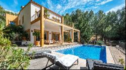 Modern villa for sale in Costa de la Calma, Mallorca, Calvià 07184