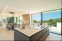 New build villa with sea views for sale in Camp de Mar, Majorca, Andratx 07150